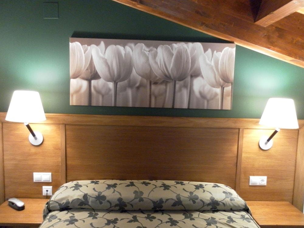 Hotel Milagros Rio Riaza Εξωτερικό φωτογραφία