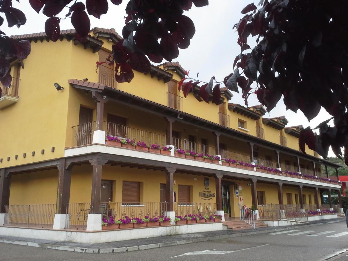 Hotel Milagros Rio Riaza Εξωτερικό φωτογραφία