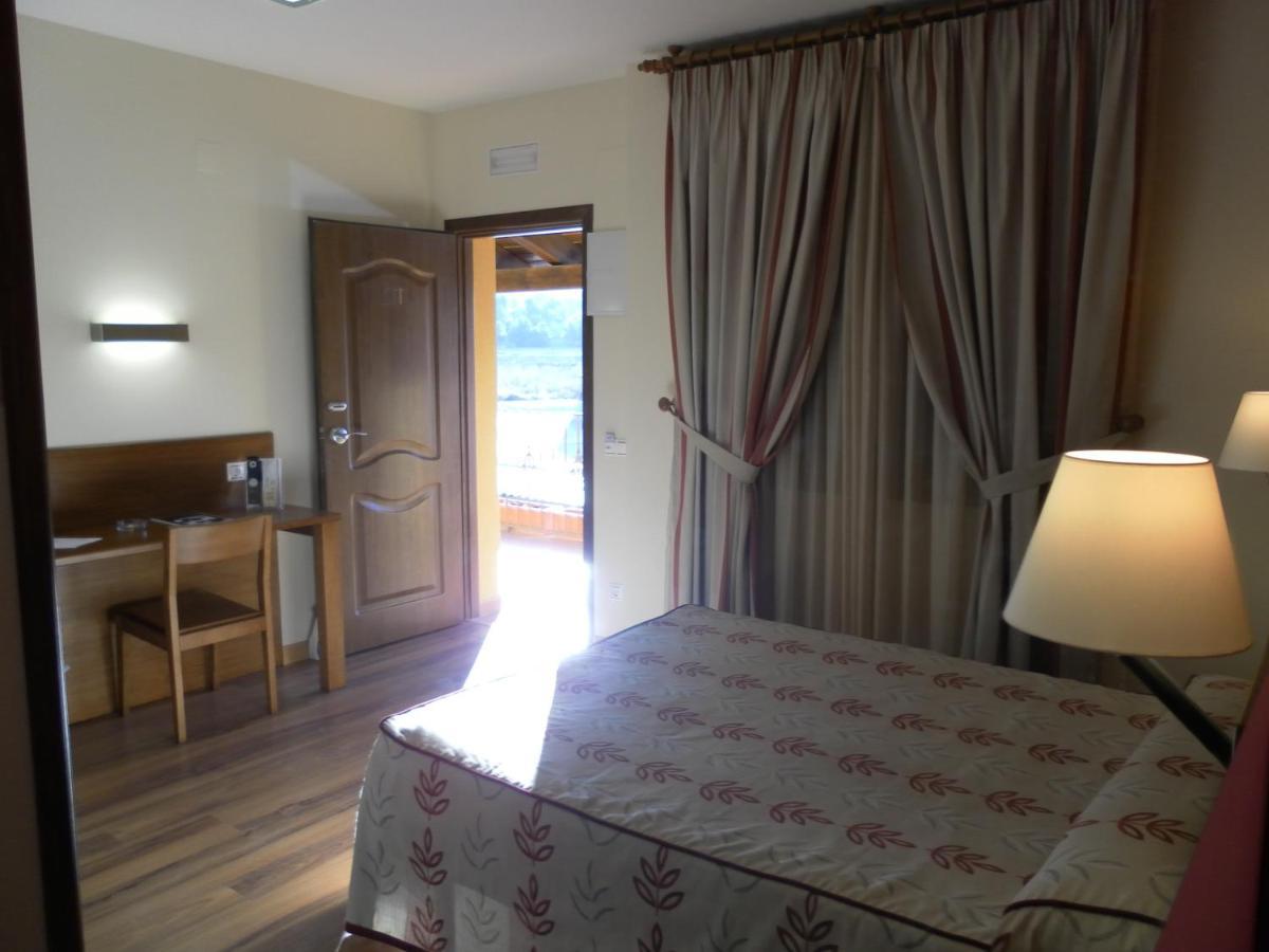Hotel Milagros Rio Riaza Εξωτερικό φωτογραφία